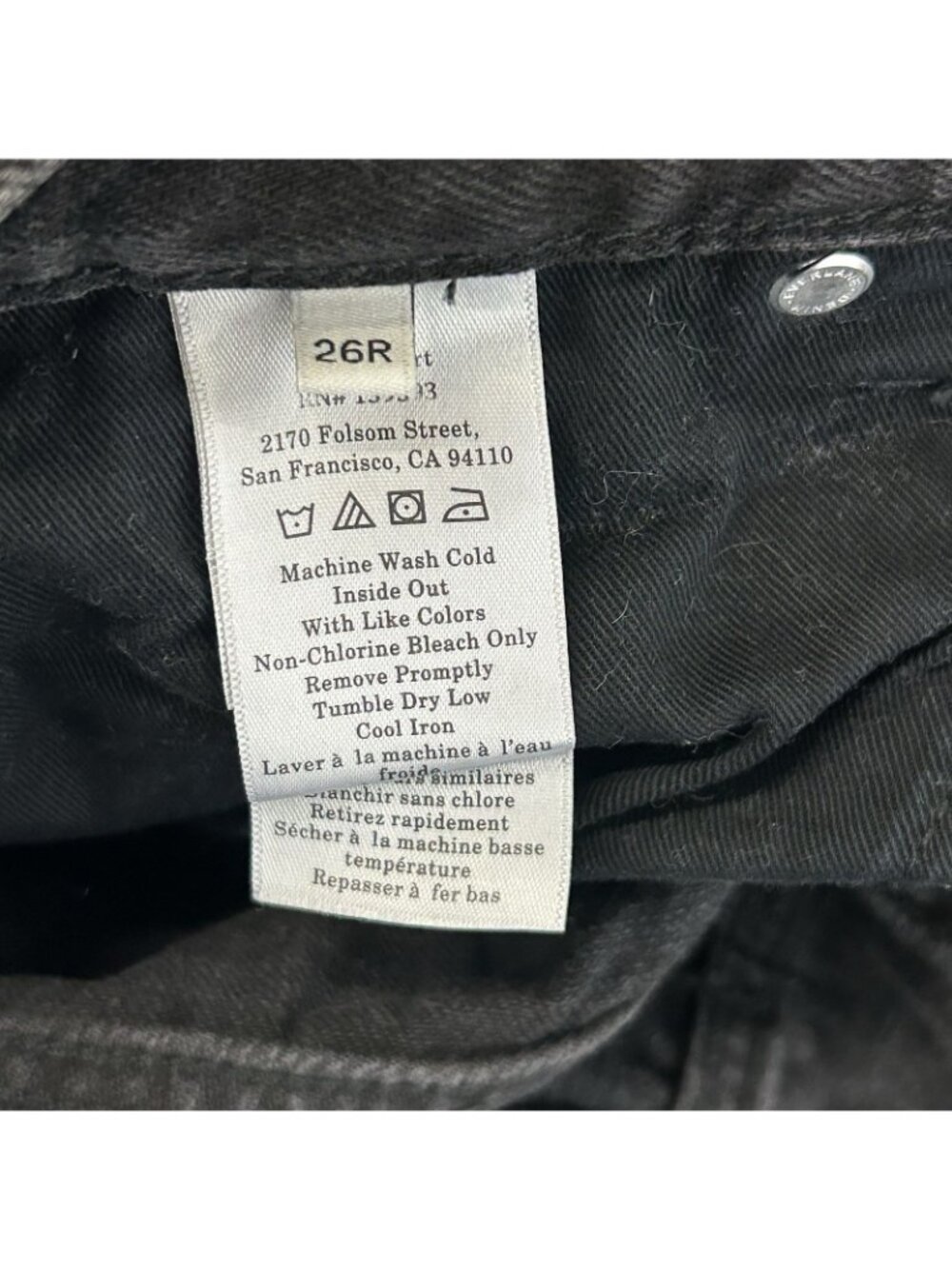 Everlane Woman's  The OG Baggy Denim Jean Short Women’s 26R Black High Rise 8” - Picture 9 of 12